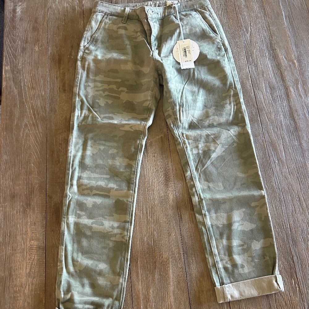 Tailored Trouser